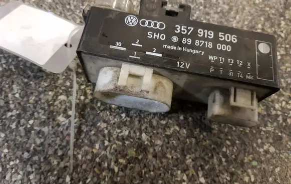 Coolant fan relay