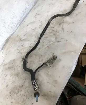 Opel Grandland X Fuel line pipe