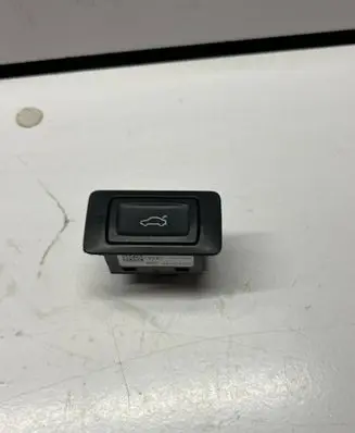 Audi A4 S4 B8 8K Tailgate/boot open switch button 4G0959831A