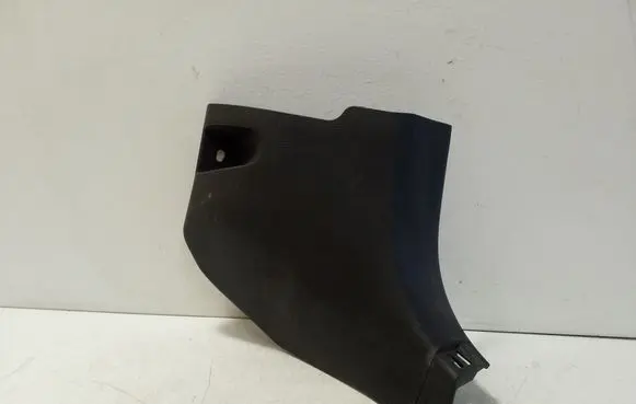 Foot area side trim