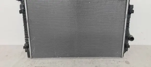 Volkswagen Tiguan Intercooler radiator 5QM121251G