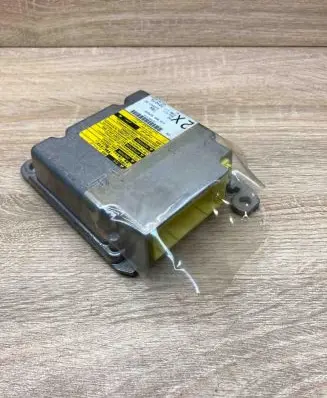 Toyota Avensis T250 Airbag control unit/module 8917005220 215955102