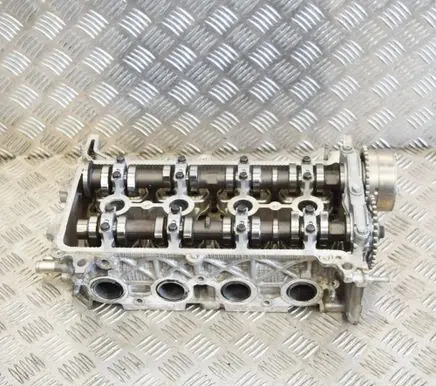 Toyota Prius (XW20) Engine head 1110121061