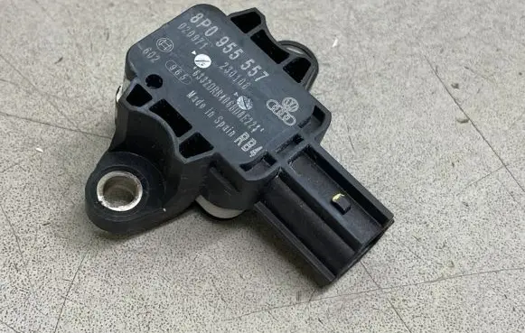 Audi A4 S4 B7 8E 8H Airbag deployment crash/impact sensor 8P0955557