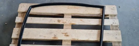 Chrysler Pacifica Front door rubber seal 