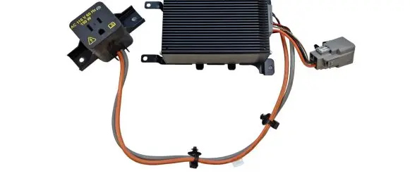 Ford Escape III Voltage converter inverter GJ5T19G317 GJ5T19G317AA C232D