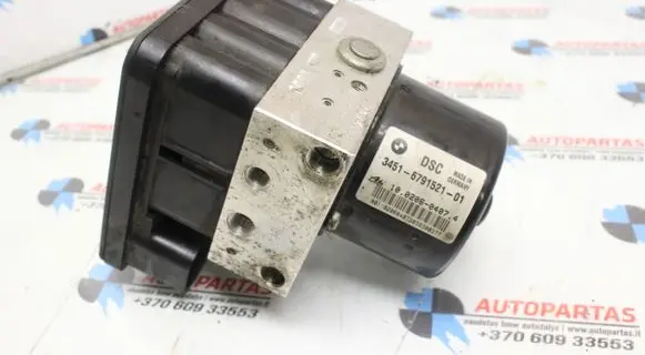BMW 1 E82 E88 ABS Pump 6787837 6791521