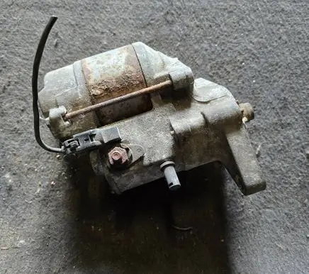 Toyota Auris 150 Starter motor 2810033070 4280002720