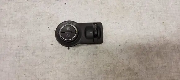 Opel Insignia A Light switch 13268707 251504