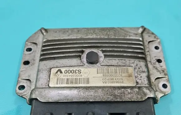 Renault Megane II Engine control unit/module ECU 8200390568 IMPRK1413803