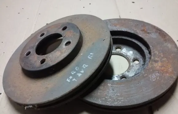 Ford Taurus Front brake disc