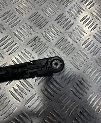 Toyota Avensis T270 Rear wiper blade 