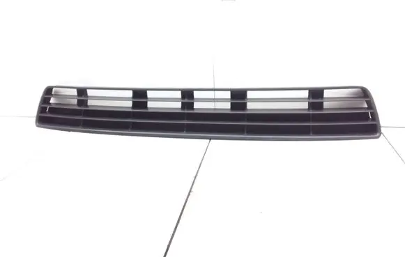 Audi A4 S4 B5 8D Front bumper lower grill 8D0807683E