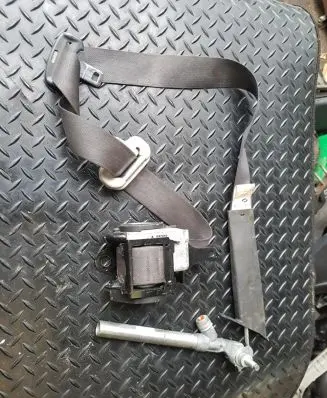 Renault Koleos I Front seatbelt