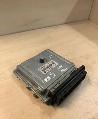 BMW X6 E71 Engine control unit/module 0281018319 8517015