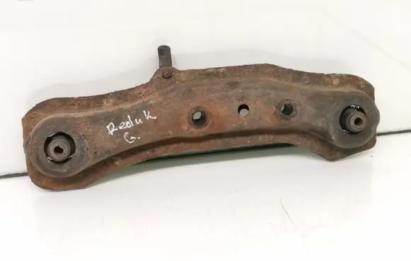 Honda CR-V Rear differential mounting bracket 