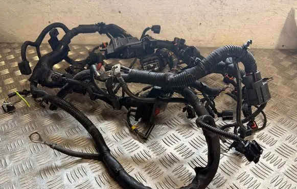 Volvo XC60 Engine installation wiring loom 30761840