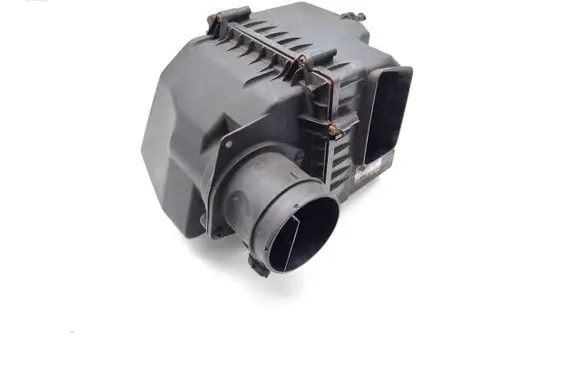 Jaguar XE Air filter box GX739600DB 4013319C