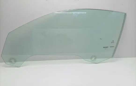 BMW 8 G14 Front door window/glass (coupe) 7428507