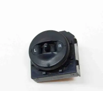 KIA Carens I Wing mirror switch