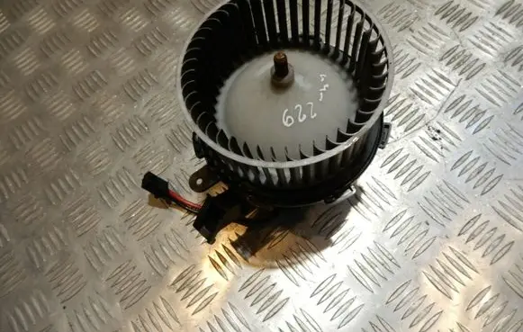 Audi A5 8T 8F Heater fan/blower X6812004 44229