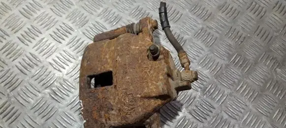 Nissan Primera Front brake caliper