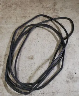 Audi A4 S4 B8 8K Front door rubber seal 8K0831721E 8K9833721E