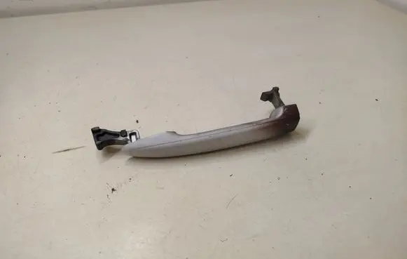 Toyota Land Cruiser (J120) Front door exterior handle