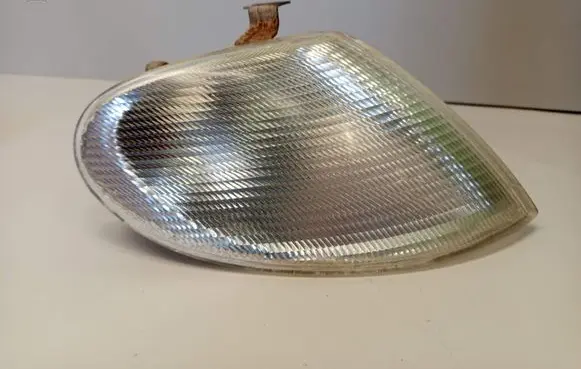 Ford Galaxy Front indicator light 