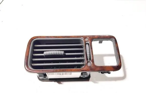 Honda CR-V Dash center air vent grill 77630s10a0 77630-s10-a0