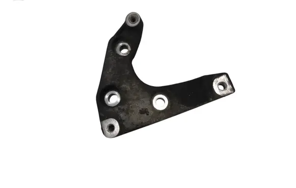 Opel Meriva A Generator/alternator bracket 