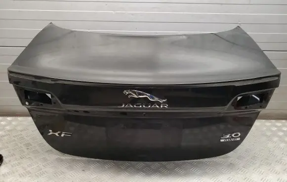 Jaguar XF Tailgate/trunk/boot lid