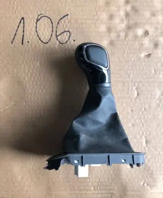 Volkswagen Transporter - Caravelle T6 Gear lever shifter trim leather/knob 7L1713203E 6VMA31871AQ