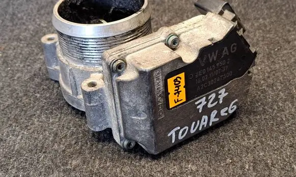Volkswagen Touareg II Throttle valve 4E0145950J A2C30247400