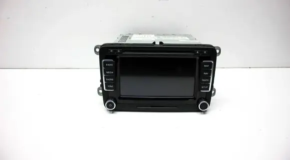 Volkswagen PASSAT CC Radio/CD/DVD/GPS head unit 1T0035680P