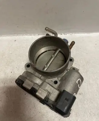 Audi A4 S4 B6 8E 8H Throttle valve 078133062B