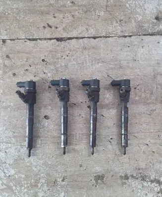 Fuel injectors set
