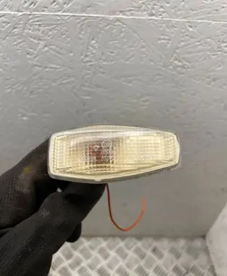 KIA Sorento Front fender indicator light 923043b1
