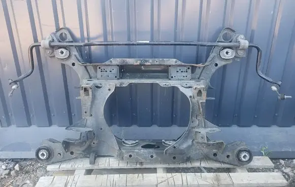 Volvo XC90 Rear subframe 31476482 31429879AA