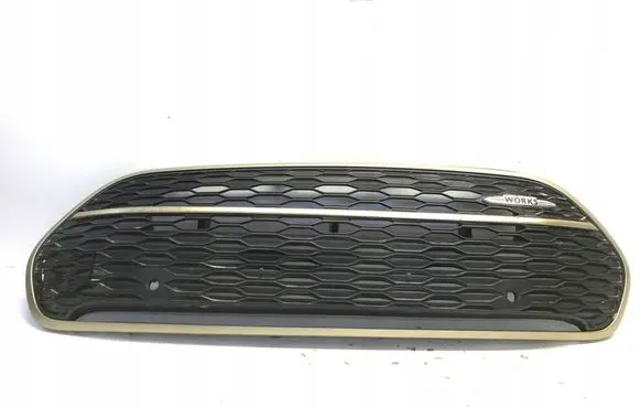 Mini Clubman F54 Front bumper upper radiator grill 7495171