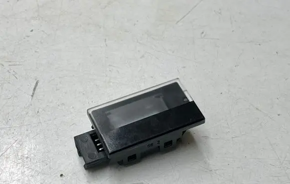 Chrysler Pacifica Glove box light 68263794AC 1214720739 3532110107