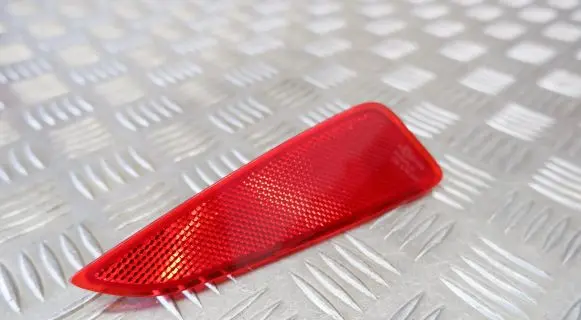 Rear tail light reflector
