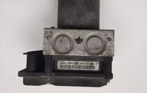 Mercedes-Benz B W245 ABS Pump 68221A2321 265950505