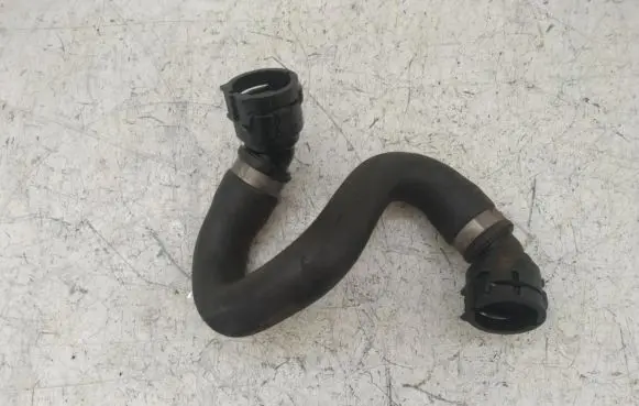 BMW 7 E65 E66 Engine coolant pipe/hose