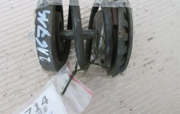 Fiat 126 Engine mount vacuum valve 
