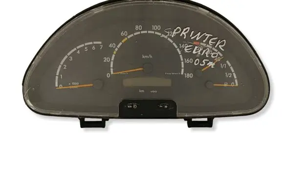 Mercedes-Benz Sprinter W901 W902 W903 W904 Speedometer (instrument cluster) 