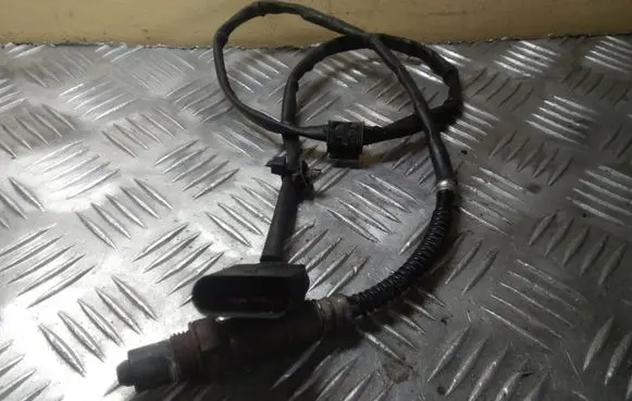 Audi A8 S8 D3 4E Lambda probe sensor 077906265AE
