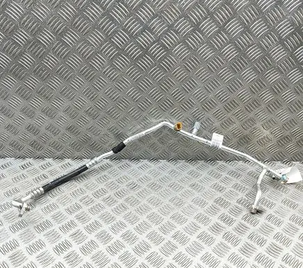 Peugeot 2008 II Air conditioning (A/C) pipe/hose 9843975180