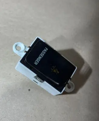 Hyundai Sonata Passenger airbag on/off switch 959303K500 70627c