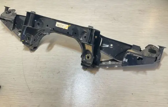 BMW 1 F40 Rear subframe 6851560 3352020 2257